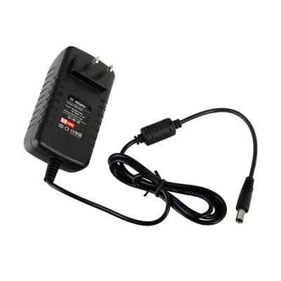 Fuente de Poder de 12 Vcc Regulada / 2 Amp / Voltaje de Entrada de 100 - 240 VCA / Longitud del cable 96 cms. - EPCOM POWERLINE PSD1202D